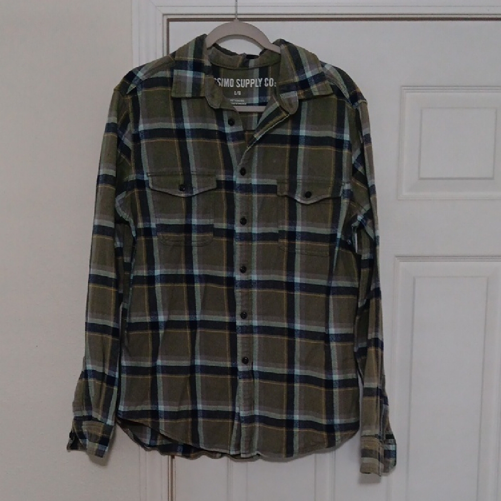 Green and Blue Casual Button Down Shirt with Plaid Design